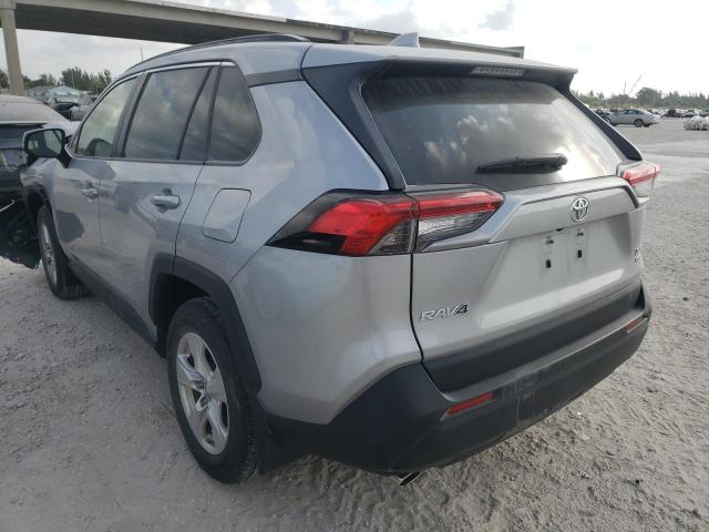 Photo 3 from auction – 2019 TOYOTA RAV4 XLE with VIN JTMP1RFV3KD504928