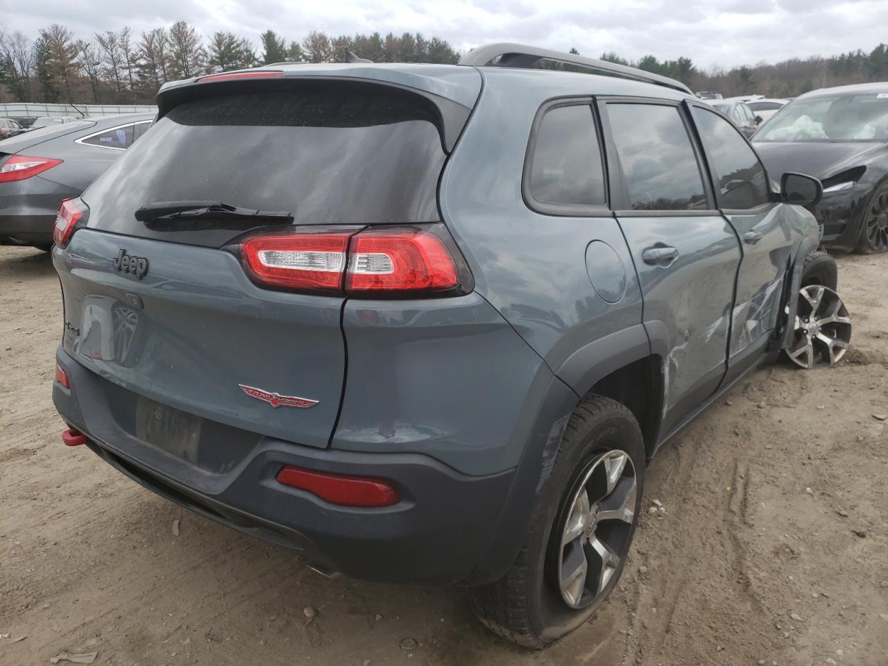 Photo 4 from auction – 2014 JEEP CHEROKEE T with VIN 1C4PJMBS0EW248707