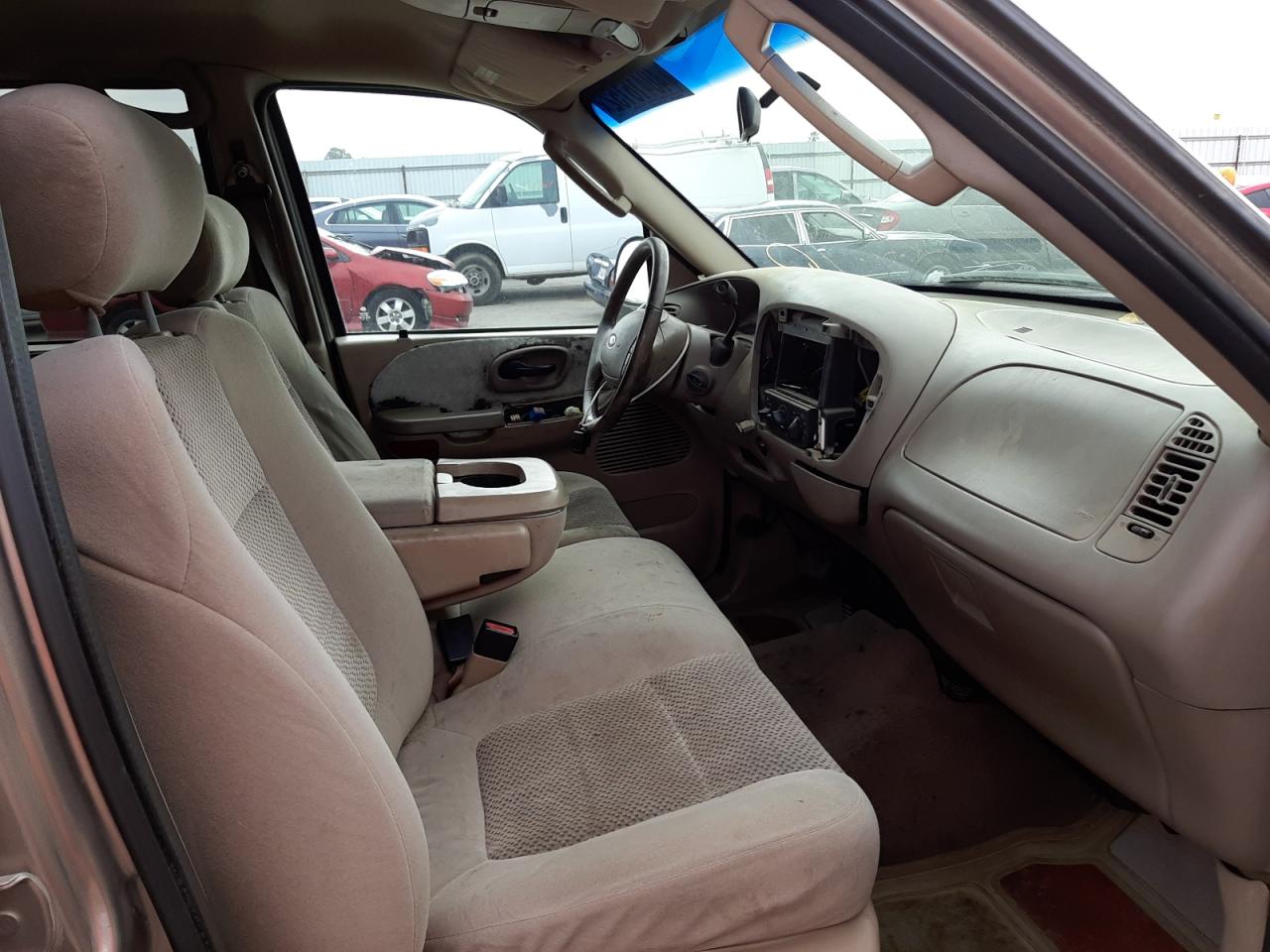 صورة رقم 5 من المزاد - 2003 FORD F150 SUPER مع VIN 1FTRW07L83KD61832