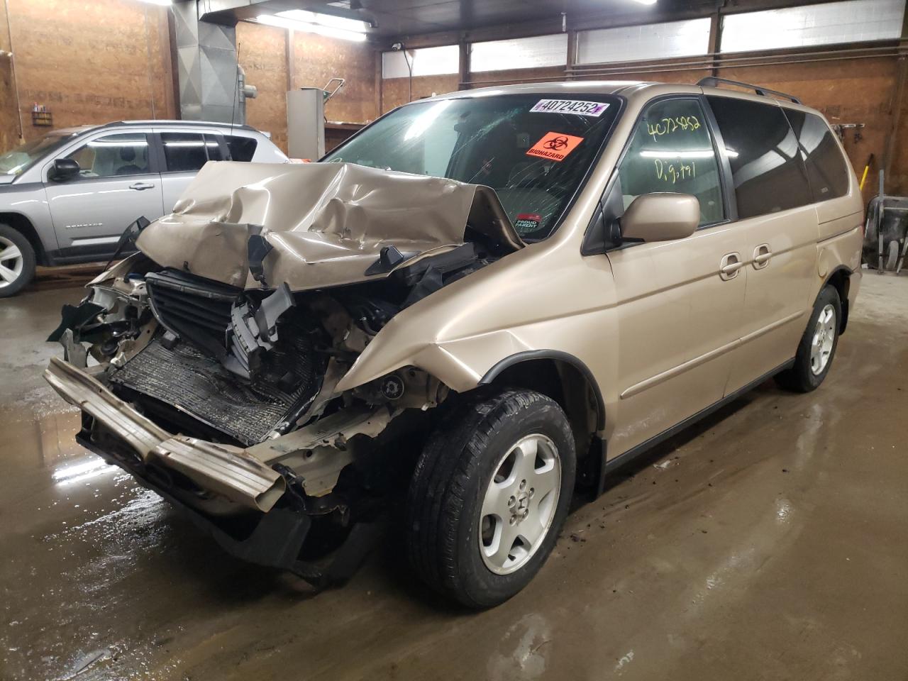 Photo 2 from auction – 2000 HONDA ODYSSEY EX with VIN 2HKRL1869YH558960