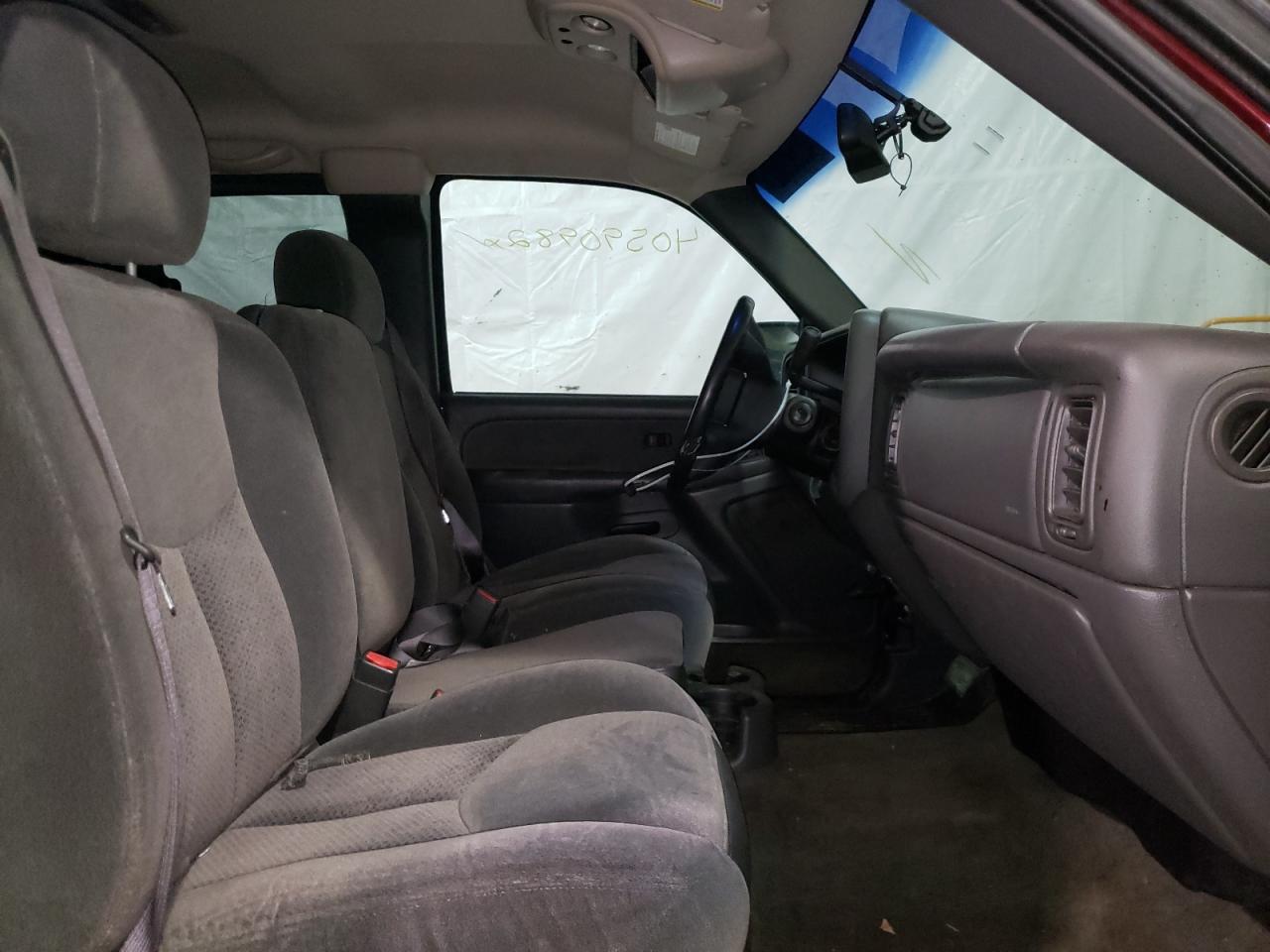 Photo 5 from auction – 2003 CHEVROLET SILVERADO with VIN 2GCEC19V431173031