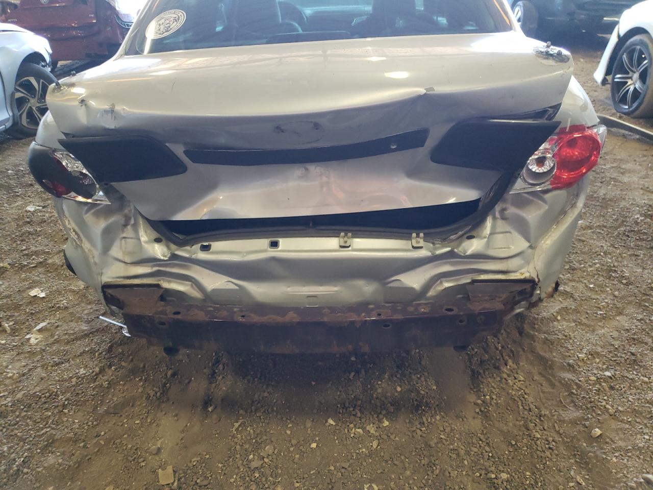 Photo 9 from auction – 2006 MAZDA 6 I with VIN 1YVFP80C565M26383
