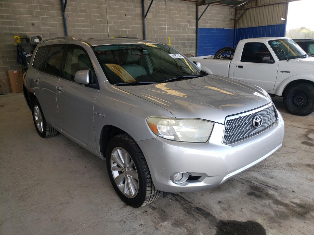 TOYOTA HIGHLANDER 2008 with VIN JTEEW44AX82015728 - Photo from auction