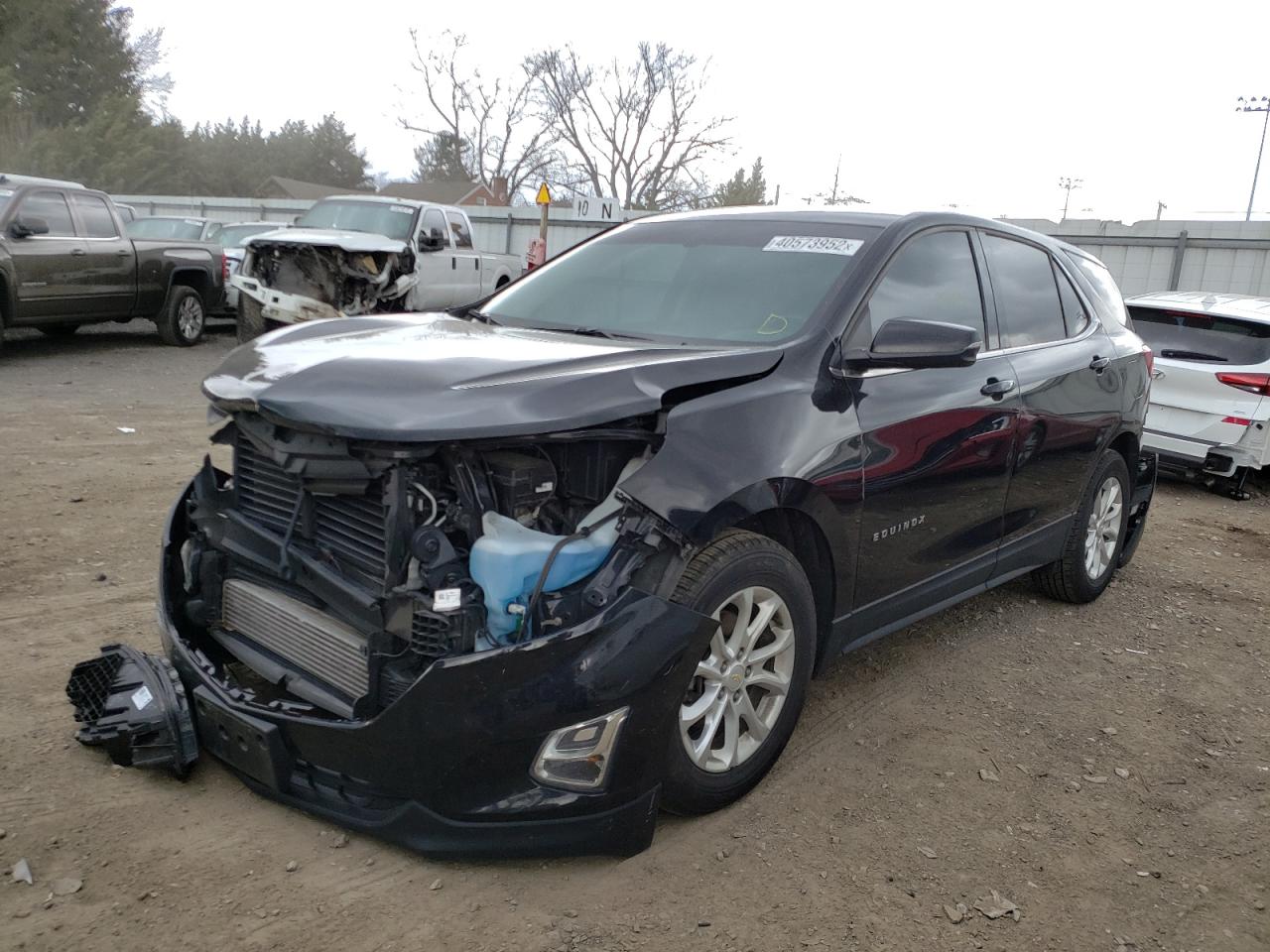 Photo 2 from auction – 2019 CHEVROLET EQUINOX LT with VIN 2GNAXKEV4K6202518