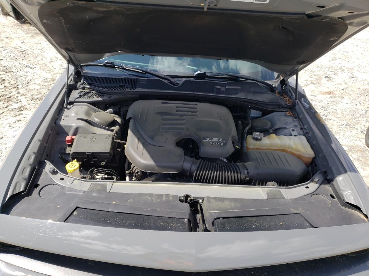 Photo 7 from auction – 2018 DODGE CHALLENGER with VIN 2C3CDZAG6JH149905