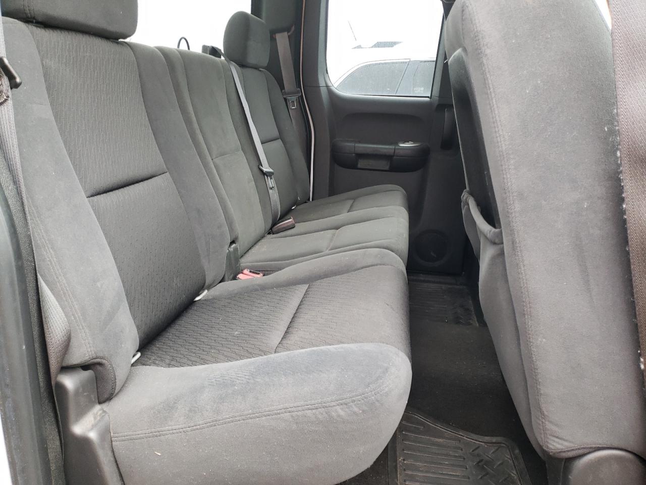 Photo 6 from auction – 2007 CHEVROLET SILVERADO with VIN 2GCEK19J471621709