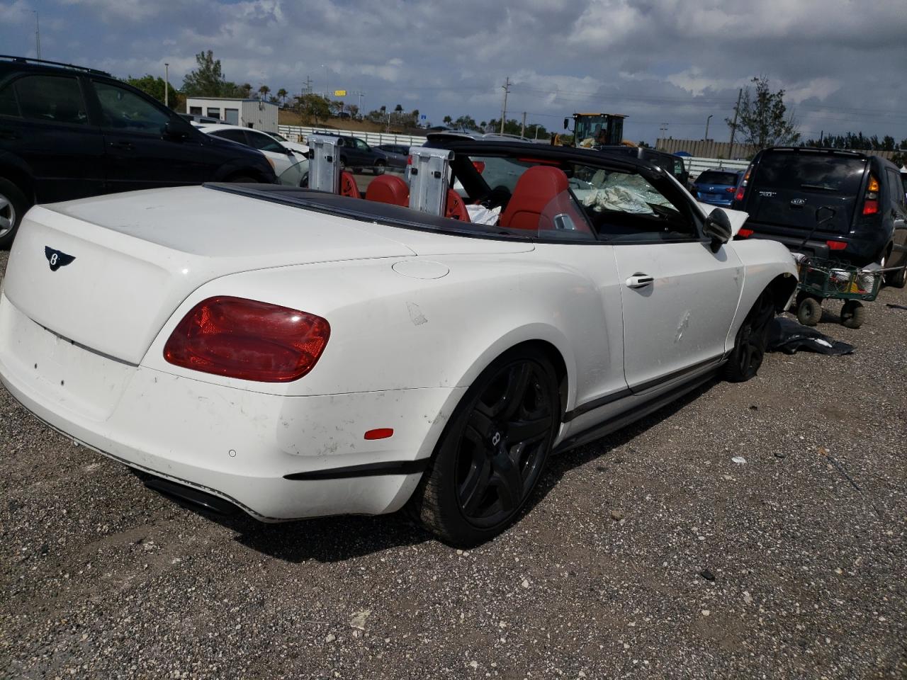 Photo 4 from auction – 2013 BENTLEY CONTINENTA with VIN SCBGR3ZA6DC080932