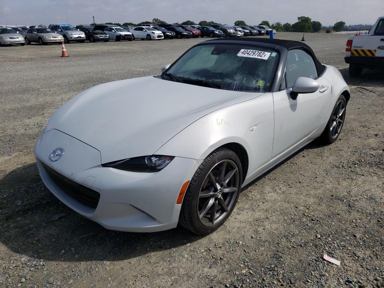 Photo 2 from auction – 2016 MAZDA MX-5 MIATA with VIN JM1NDAD70G0119149