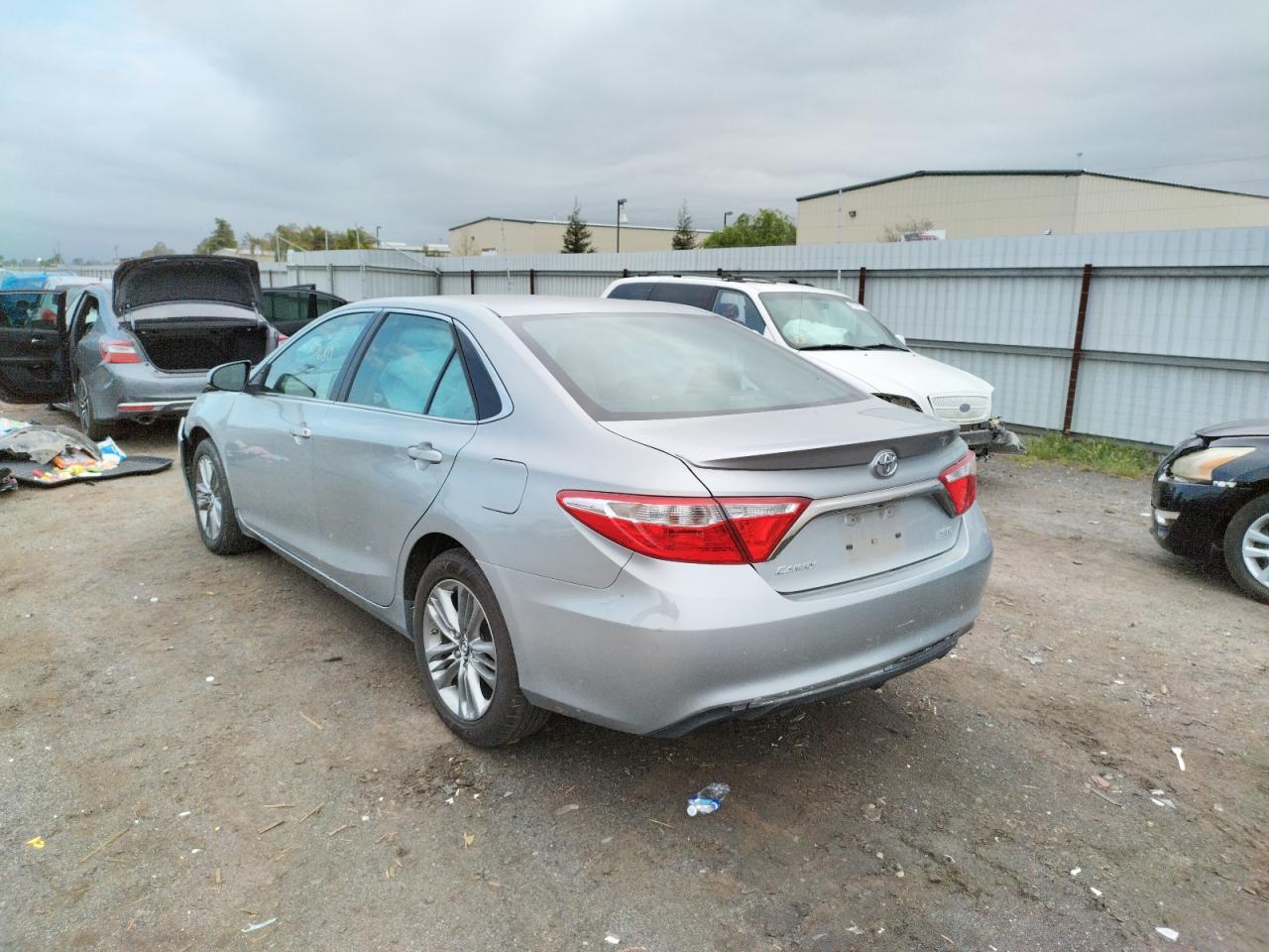 Photo 3 from auction – 2016 TOYOTA CAMRY LE with VIN 4T1BF1FK3GU219247