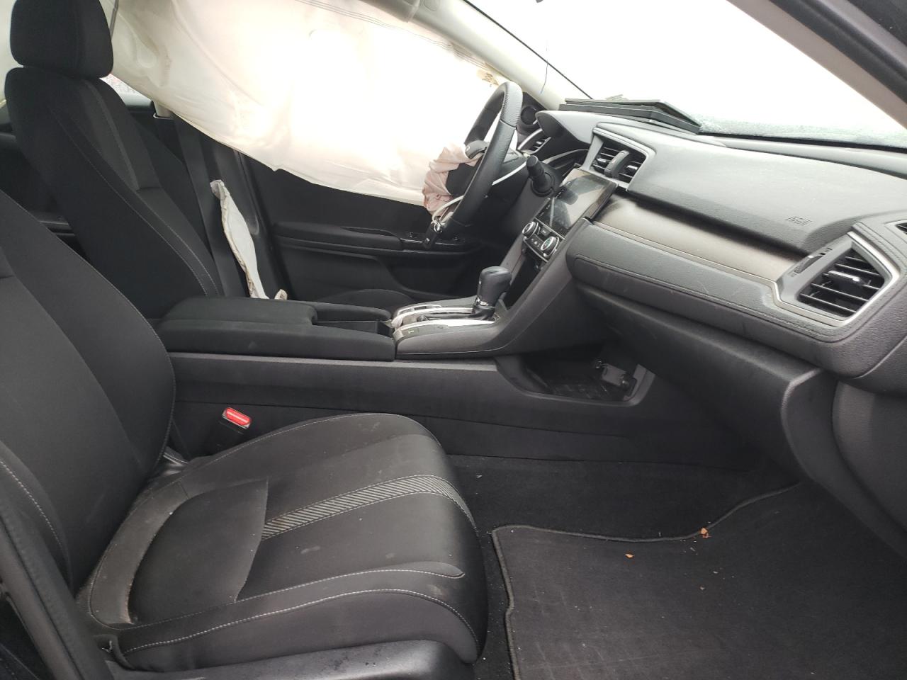 Photo 5 from auction – 2017 HONDA CIVIC EX with VIN 19XFC1F38HE213161