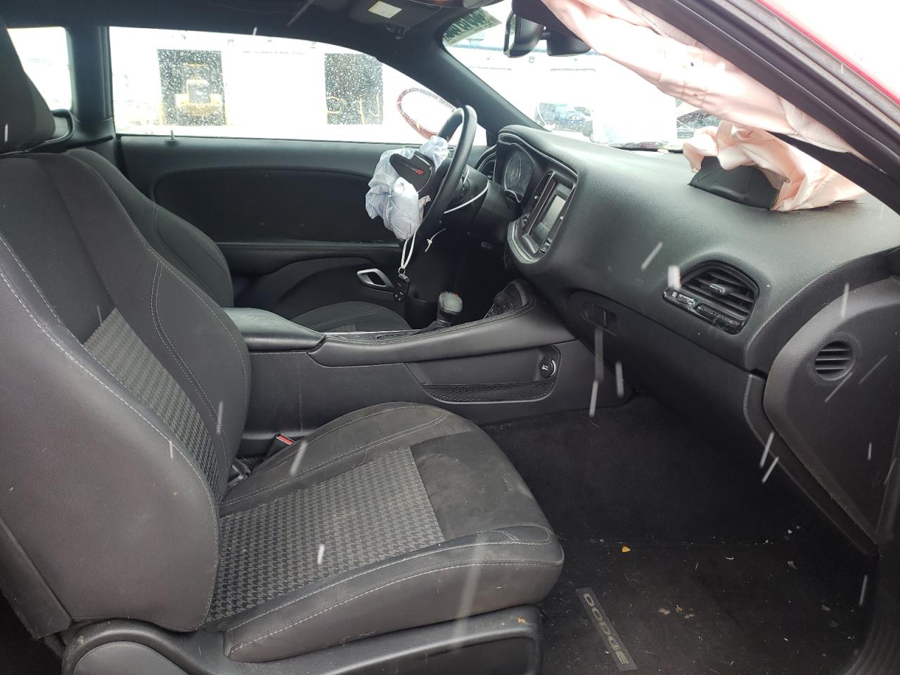 Photo 5 from auction – 2015 DODGE CHALLENGER with VIN 2C3CDZAG3FH878242