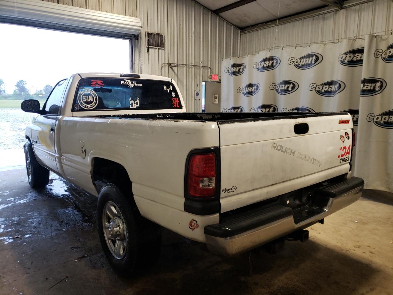 Photo 3 from auction – 2001 DODGE RAM 2500 with VIN 3B7KC26Z51M275864