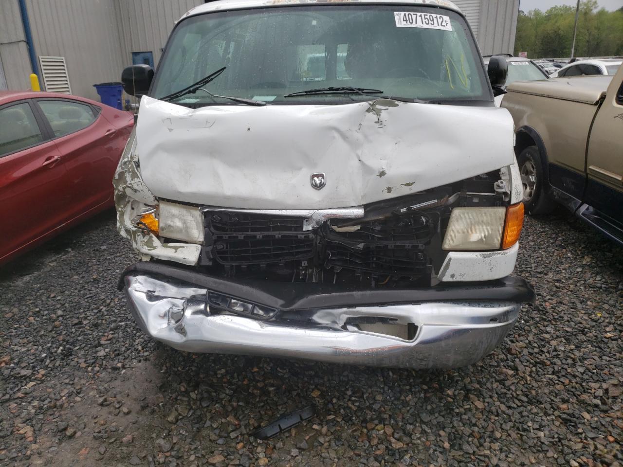 Photo 9 from auction – 2001 DODGE RAM VAN B1 with VIN 2B7HB11Y01K514311