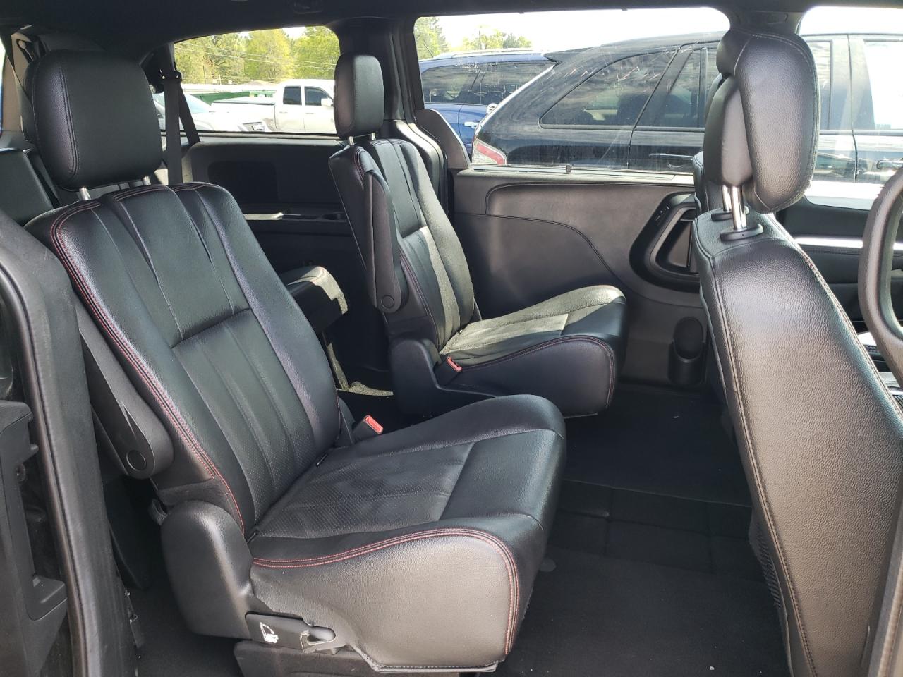 Photo 6 from auction – 2019 DODGE GRAND CARA with VIN 2C4RDGEG4KR646001