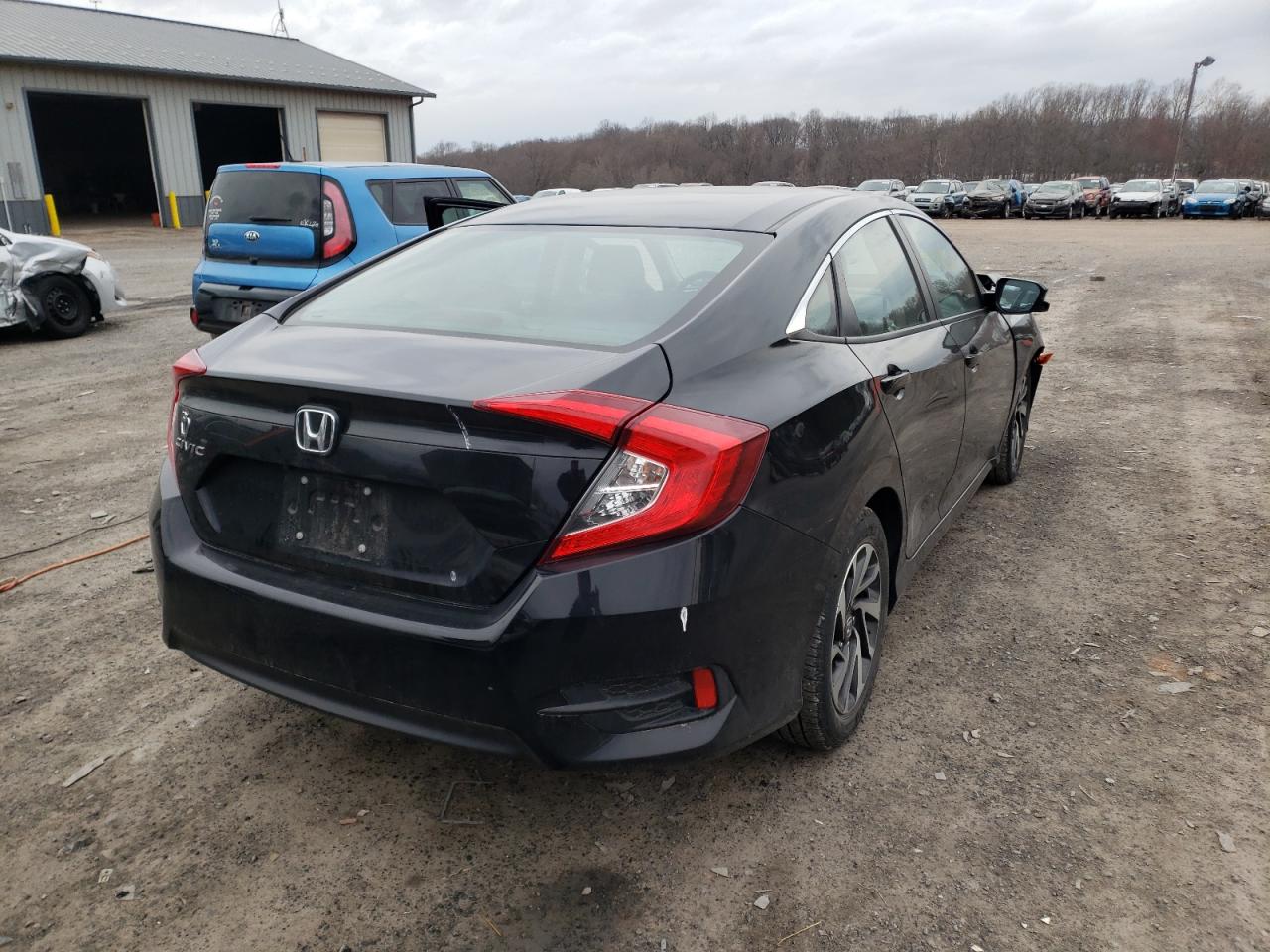 Photo 4 from auction – 2016 HONDA CIVIC EX with VIN 19XFC2F76GE213585