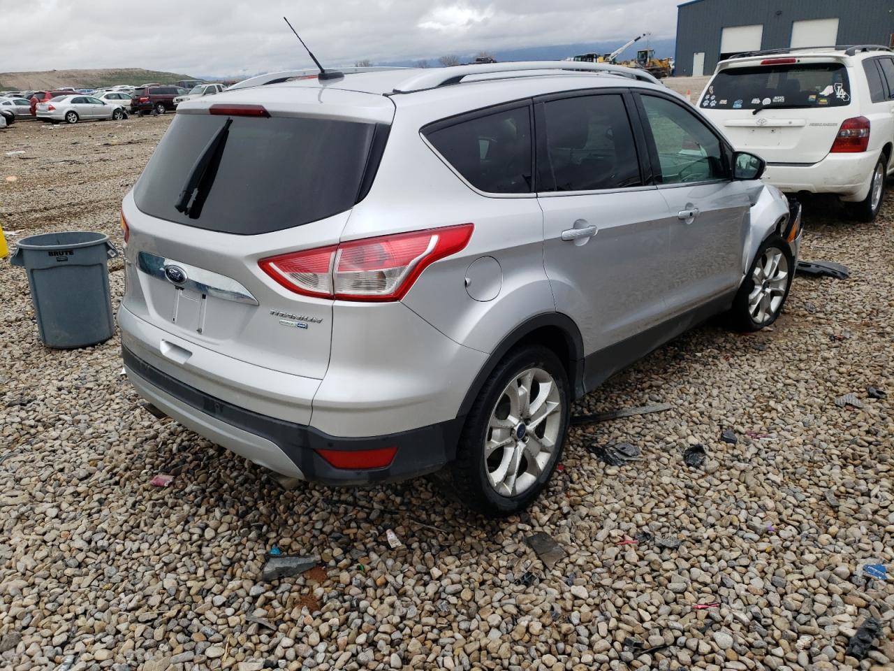 Photo 4 from auction – 2015 FORD ESCAPE TIT with VIN 1FMCU9J98FUA32906