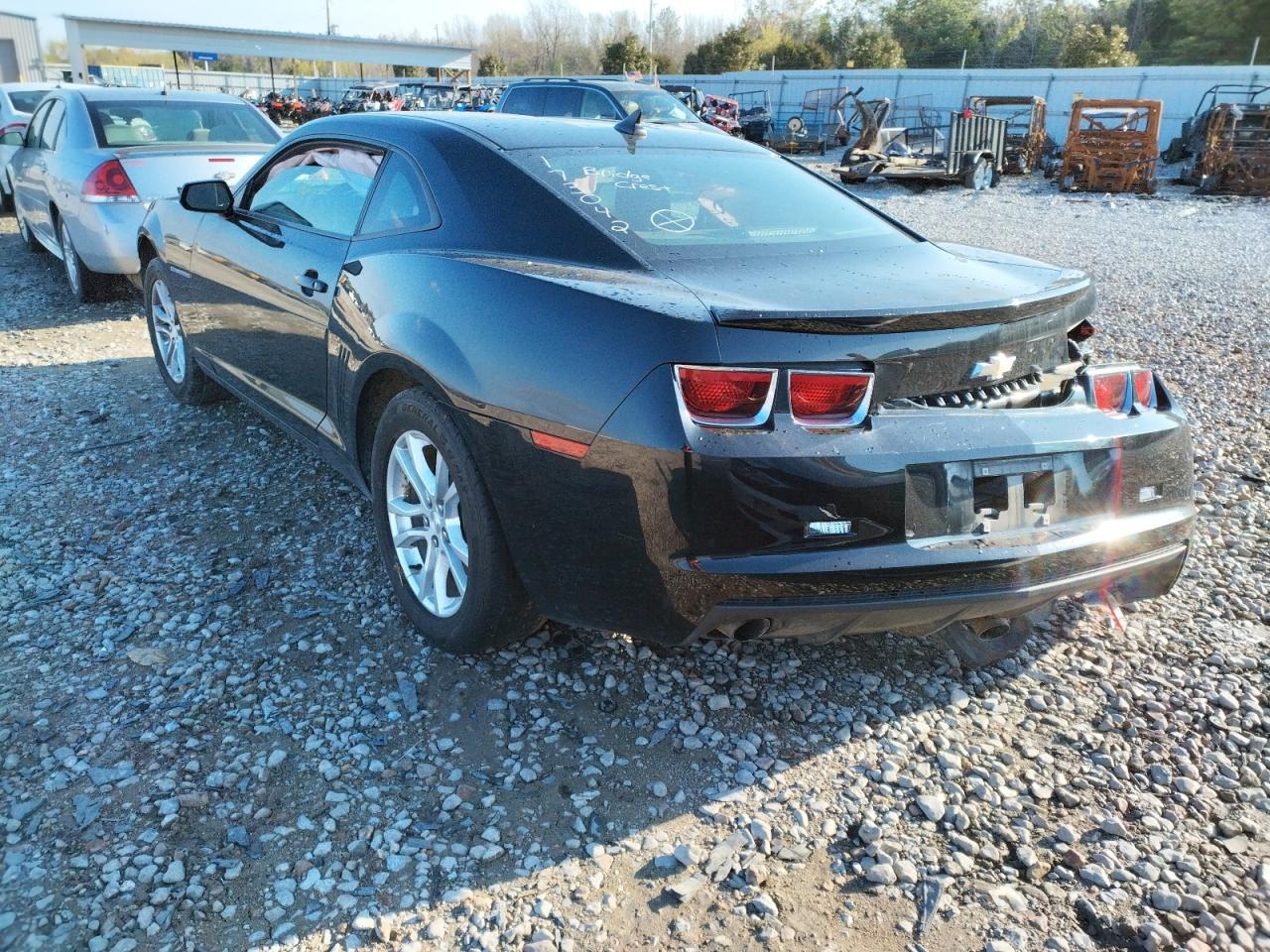 Photo 3 from auction – 2013 CHEVROLET CAMARO LS with VIN 2G1FA1E36D9173042