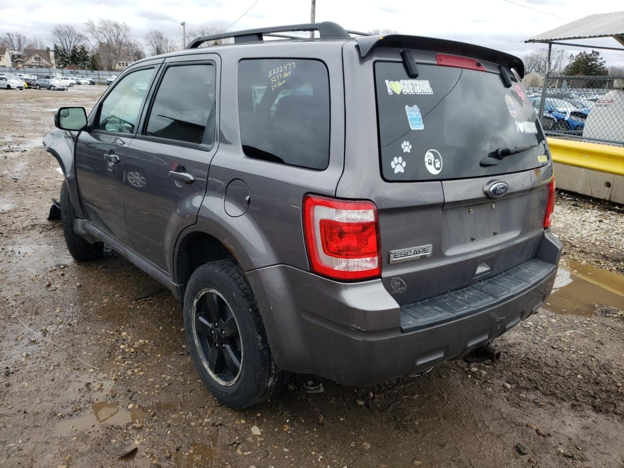 Photo 3 from auction – 2011 FORD ESCAPE XLT with VIN 1FMCU0D74BKC58193