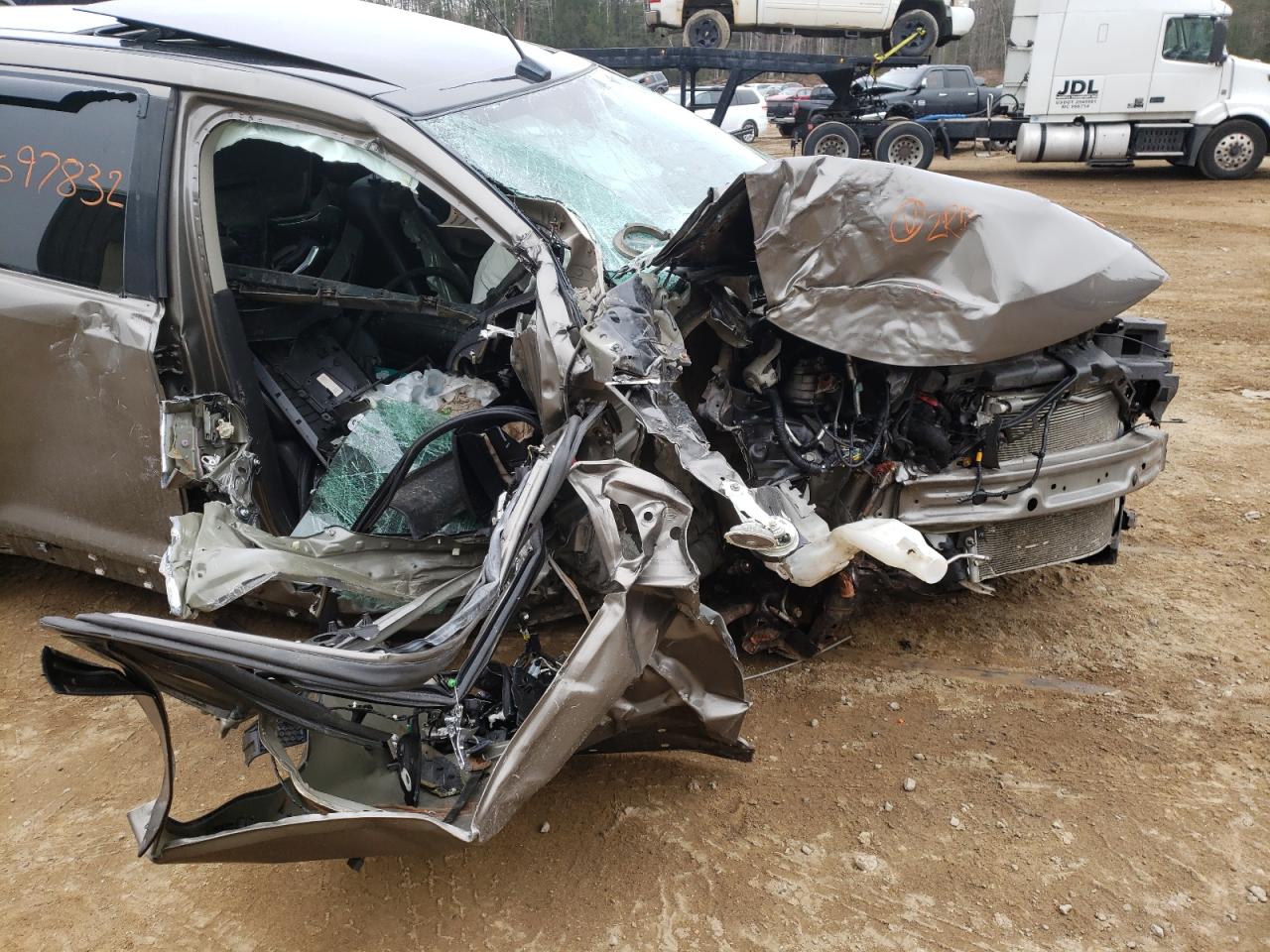 Photo 9 from auction – 2014 FORD EDGE LIMIT with VIN 2FMDK4KC4EBB71300