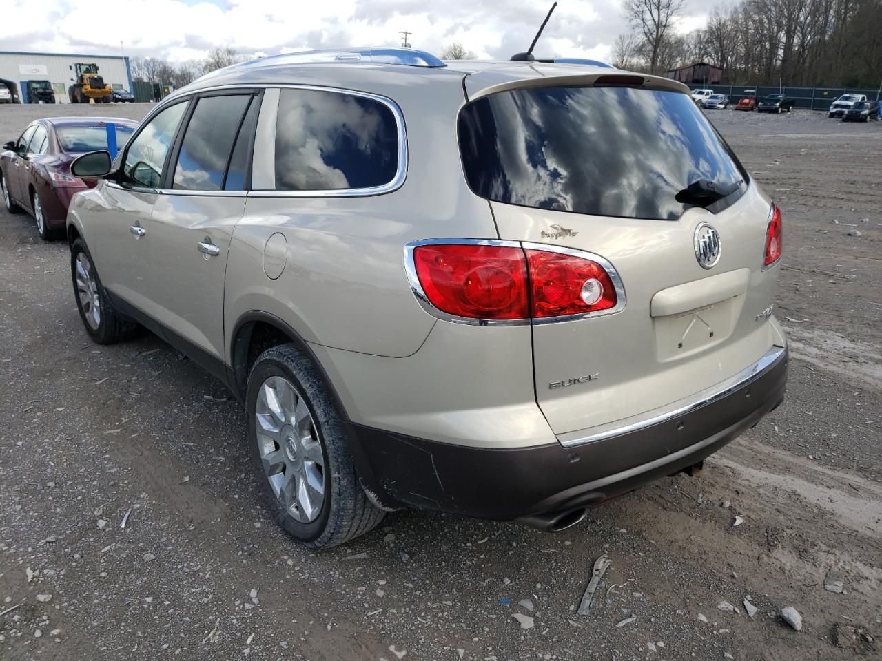 Photo 3 from auction – 2010 BUICK ENCLAVE CX with VIN 5GALRCEDXAJ218900