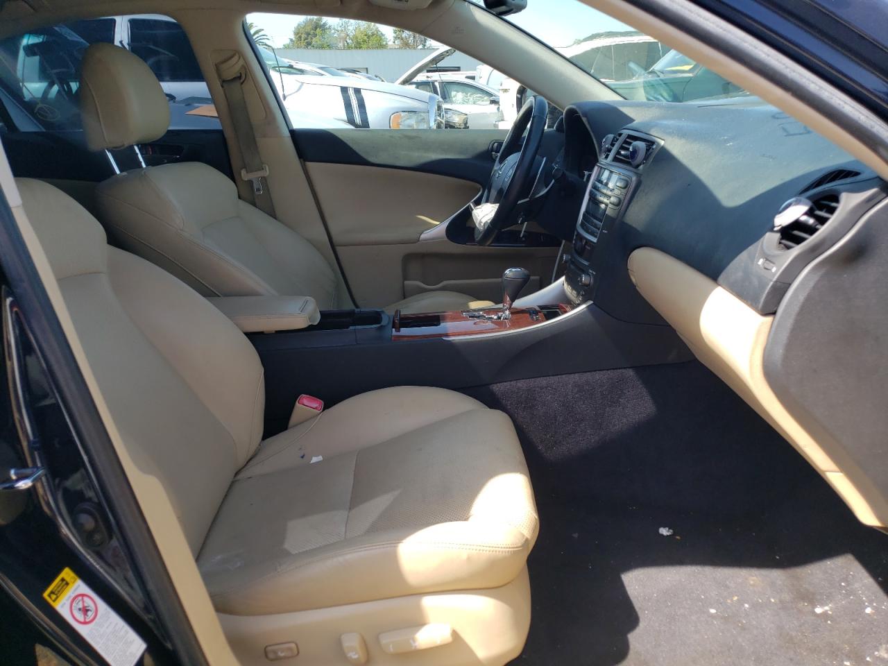 Photo 5 from auction – 2008 LEXUS IS 250 with VIN JTHBK262085058954