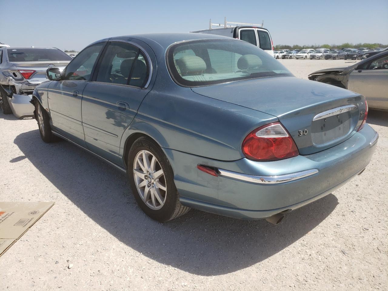 Photo 3 from auction – 2000 JAGUAR S-TYPE with VIN SAJDA01C7YFL64210