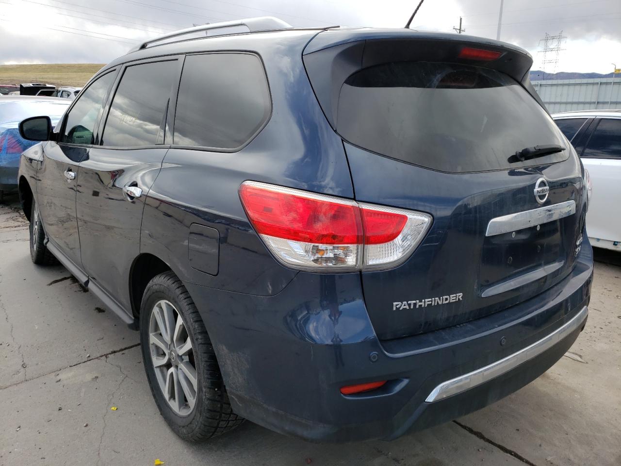 Photo 3 from auction – 2016 NISSAN PATHFINDER with VIN 5N1AR2MM2GC655218