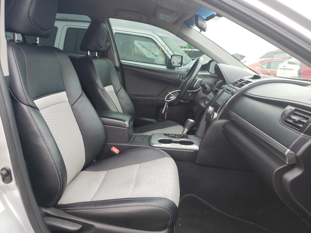 Photo 5 from auction – 2014 TOYOTA CAMRY L with VIN 4T1BF1FK1EU409349