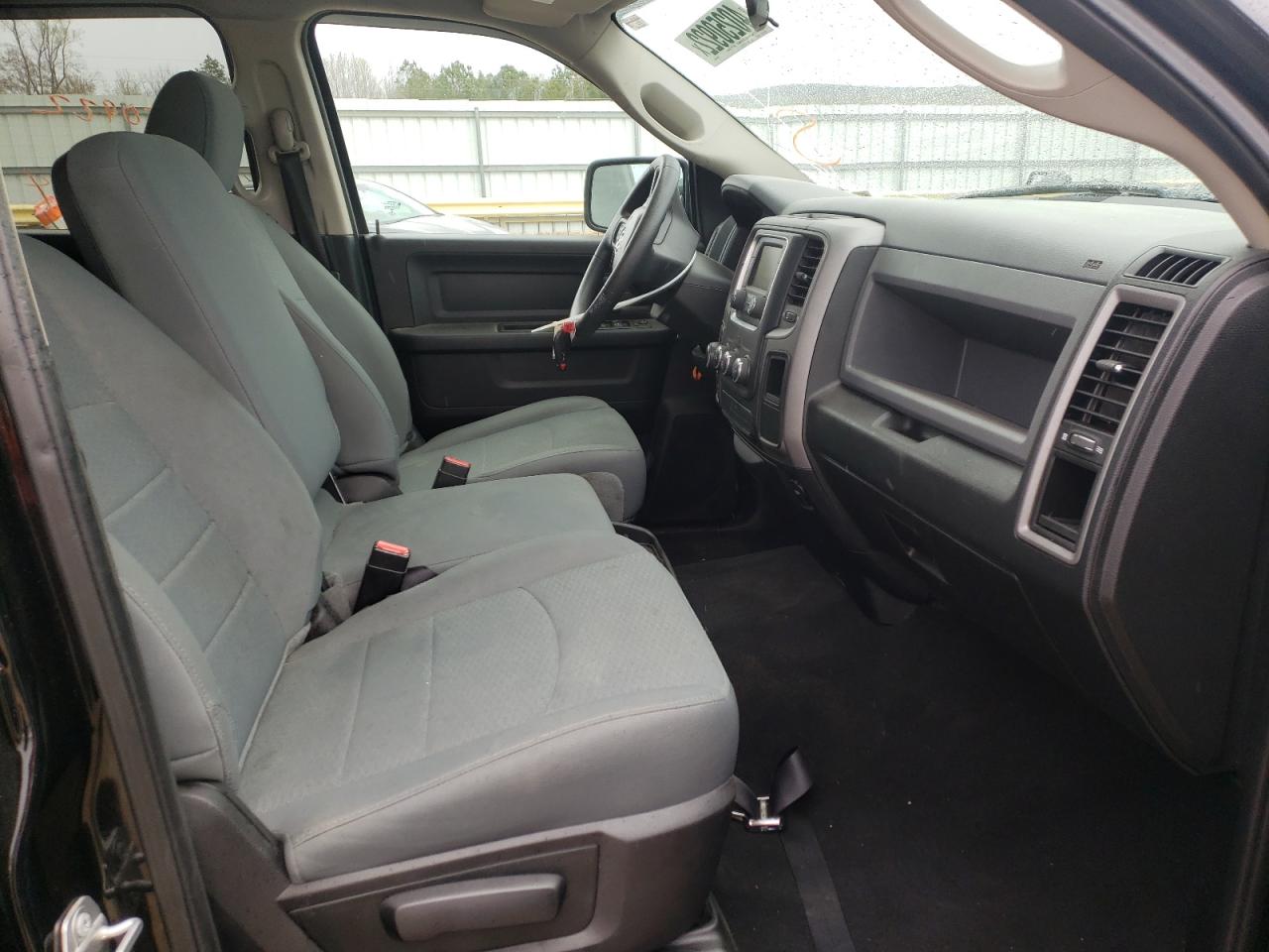 Фото 5 с аукциона – 2018 RAM 1500 ST с VIN 3C6RR7KT7JG264740