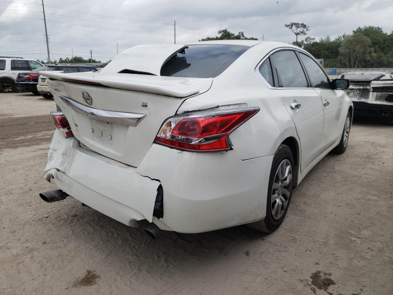 Photo 4 from auction – 2015 NISSAN ALTIMA 2.5 with VIN 1N4AL3AP8FC222498
