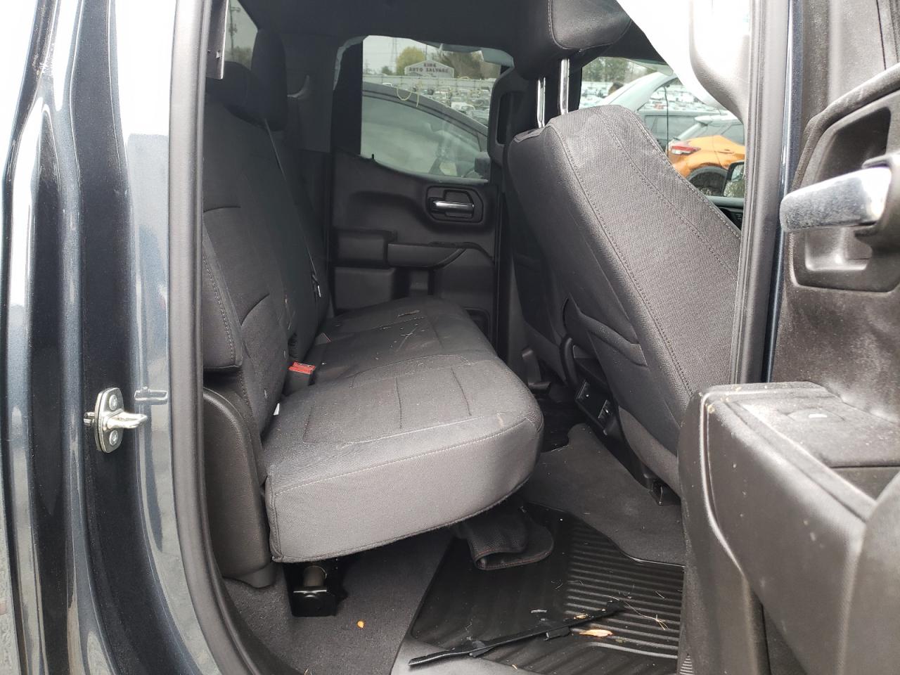 Photo 6 from auction – 2020 CHEVROLET SILVERADO with VIN 1GCRYDED8LZ168990