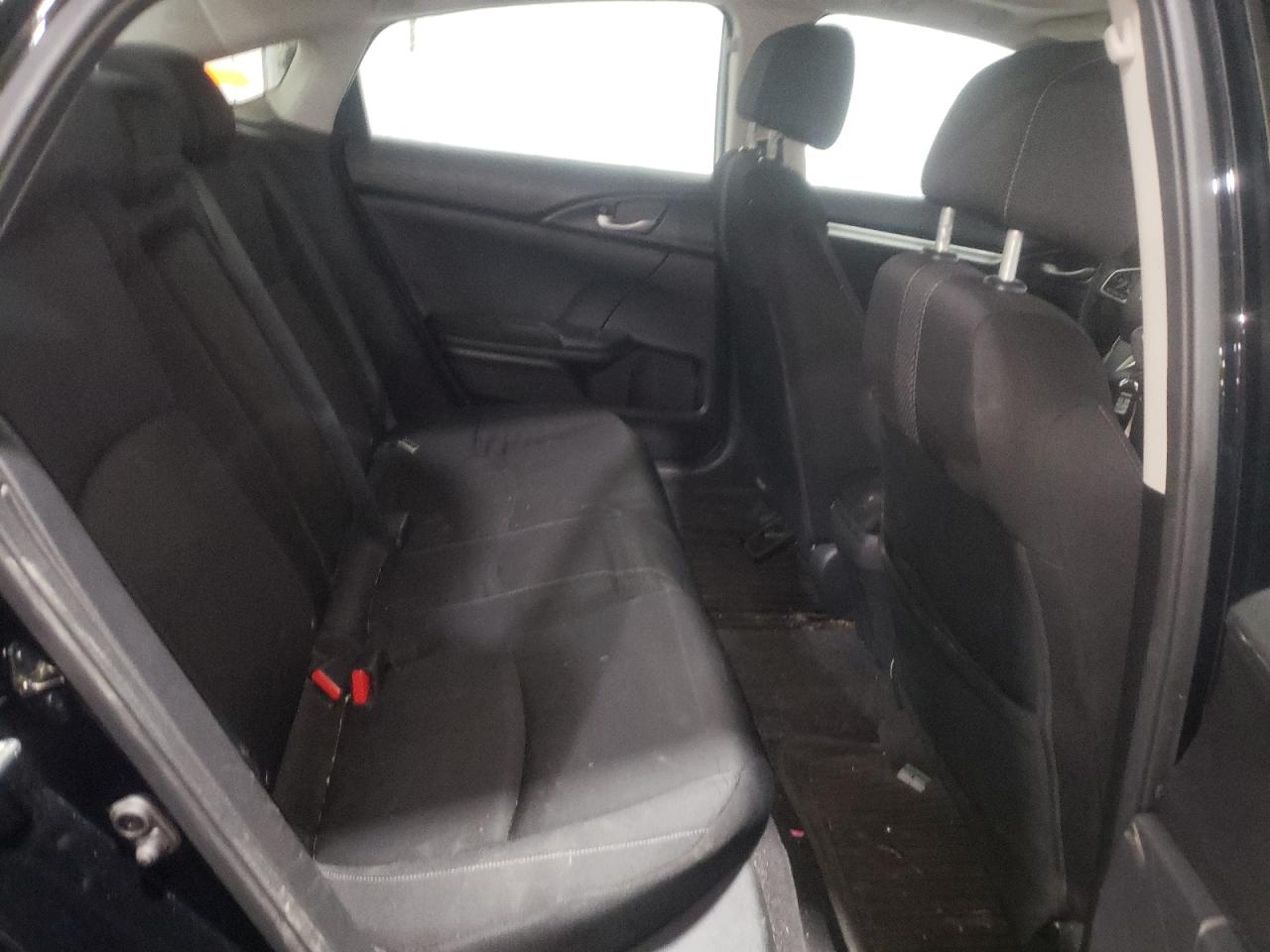 Photo 6 from auction – 2016 HONDA CIVIC EX with VIN 19XFC2F7XGE224508
