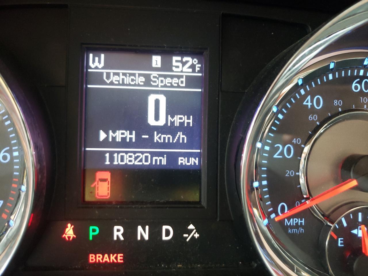 Photo 8 from auction – 2014 CHRYSLER TOWN & COU with VIN 2C4RC1BG0ER442515