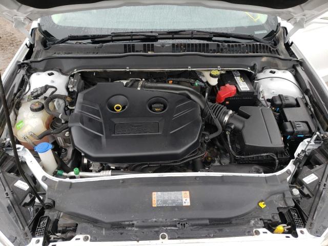 Photo 7 from auction – 2017 FORD FUSION SE with VIN 3FA6P0H90HR353915
