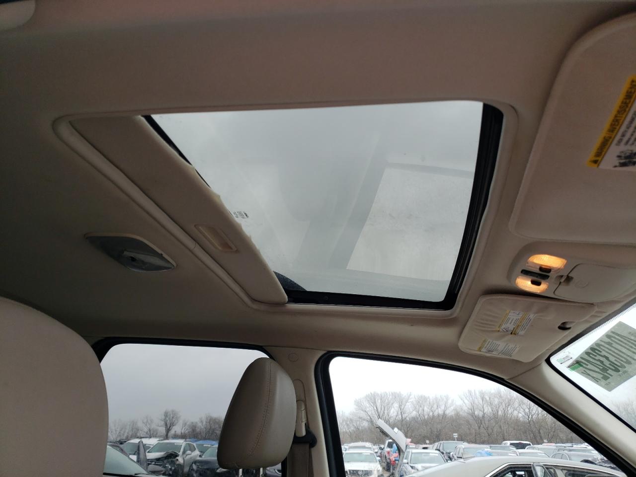 صورة رقم 9 من المزاد - 2008 FORD ESCAPE XLT مع VIN 1FMCU03178KC00701