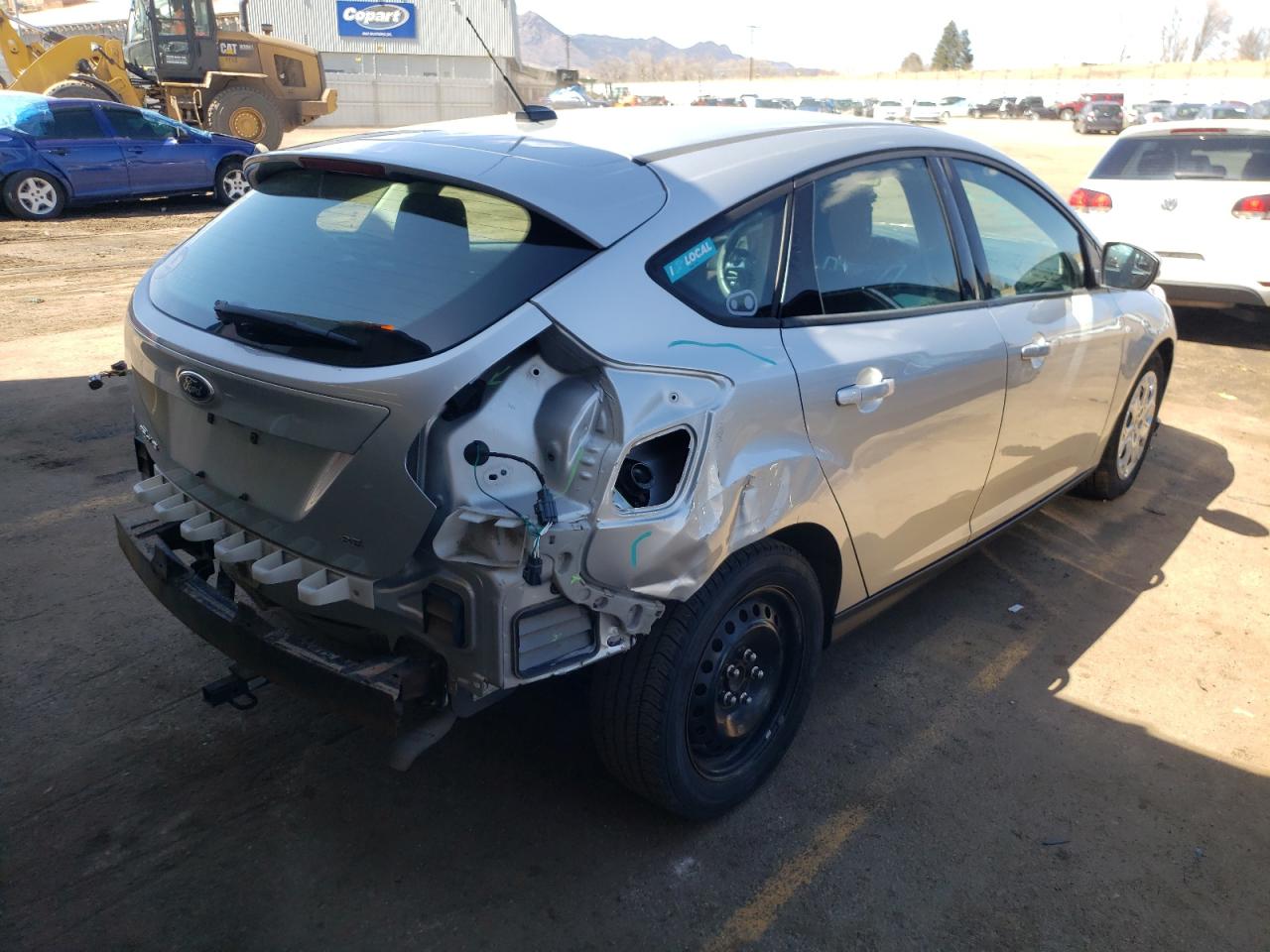 Photo 4 from auction – 2012 FORD FOCUS SE with VIN 1FAHP3K23CL226346