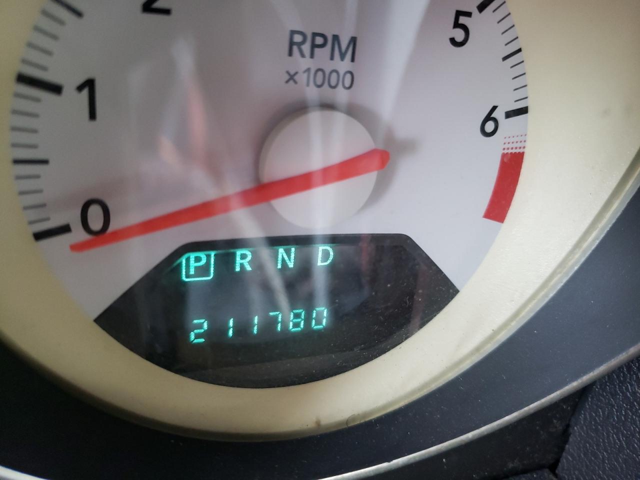 Photo 8 from auction – 2008 DODGE CALIBER R/ with VIN 1B3HE78K18D688339
