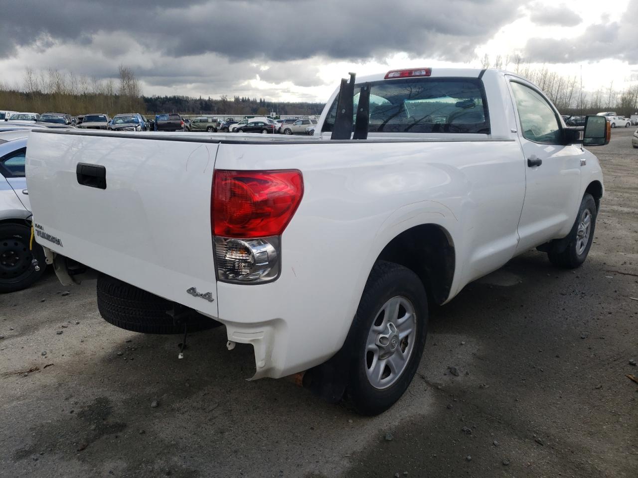 Photo 4 from auction – 2007 TOYOTA TUNDRA with VIN 5TFMV52177X007745