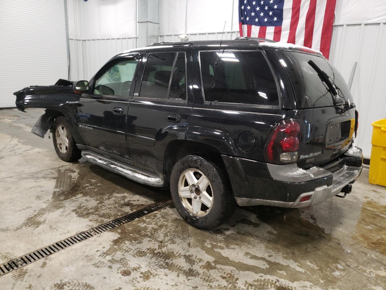 Photo 3 from auction – 2002 CHEVROLET TRAILBLAZE with VIN 1GNDT13S322404985