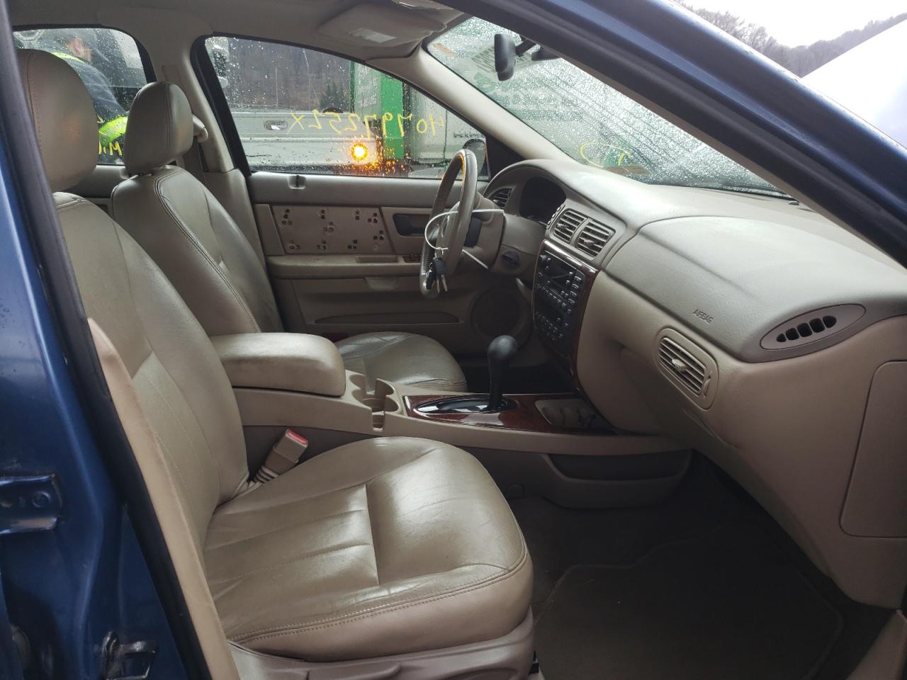 Photo 5 from auction – 2004 MERCURY SABLE LS P with VIN 1MEFM55SX4A617328