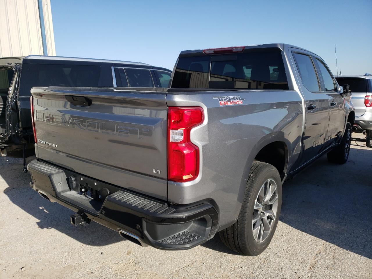 Photo 4 from auction – 2021 CHEVROLET SILVERADO with VIN 1GCPYFED6MZ156387
