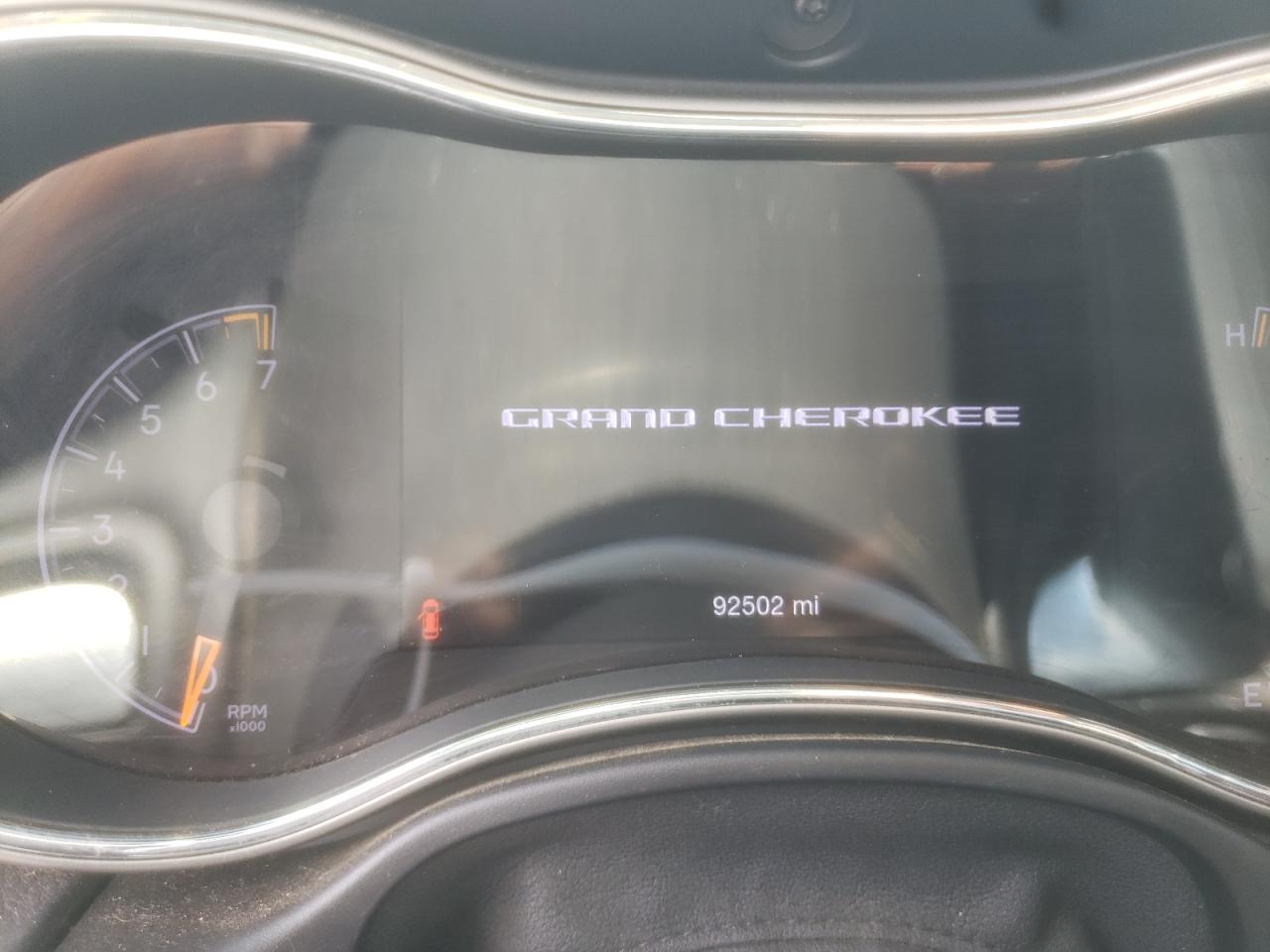 Photo 8 from auction – 2017 JEEP GRAND CHER with VIN 1C4RJFAG2HC704620