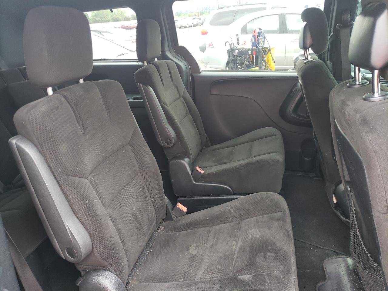 Photo 6 from auction – 2015 DODGE GRAND CARA with VIN 2C4RDGBG5FR738714