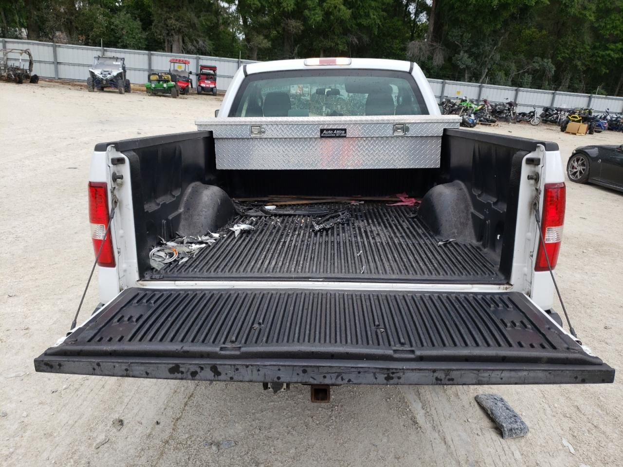 Фото 6 с аукциона – 2005 FORD F150 с VIN 1FTRF12W05NB12448