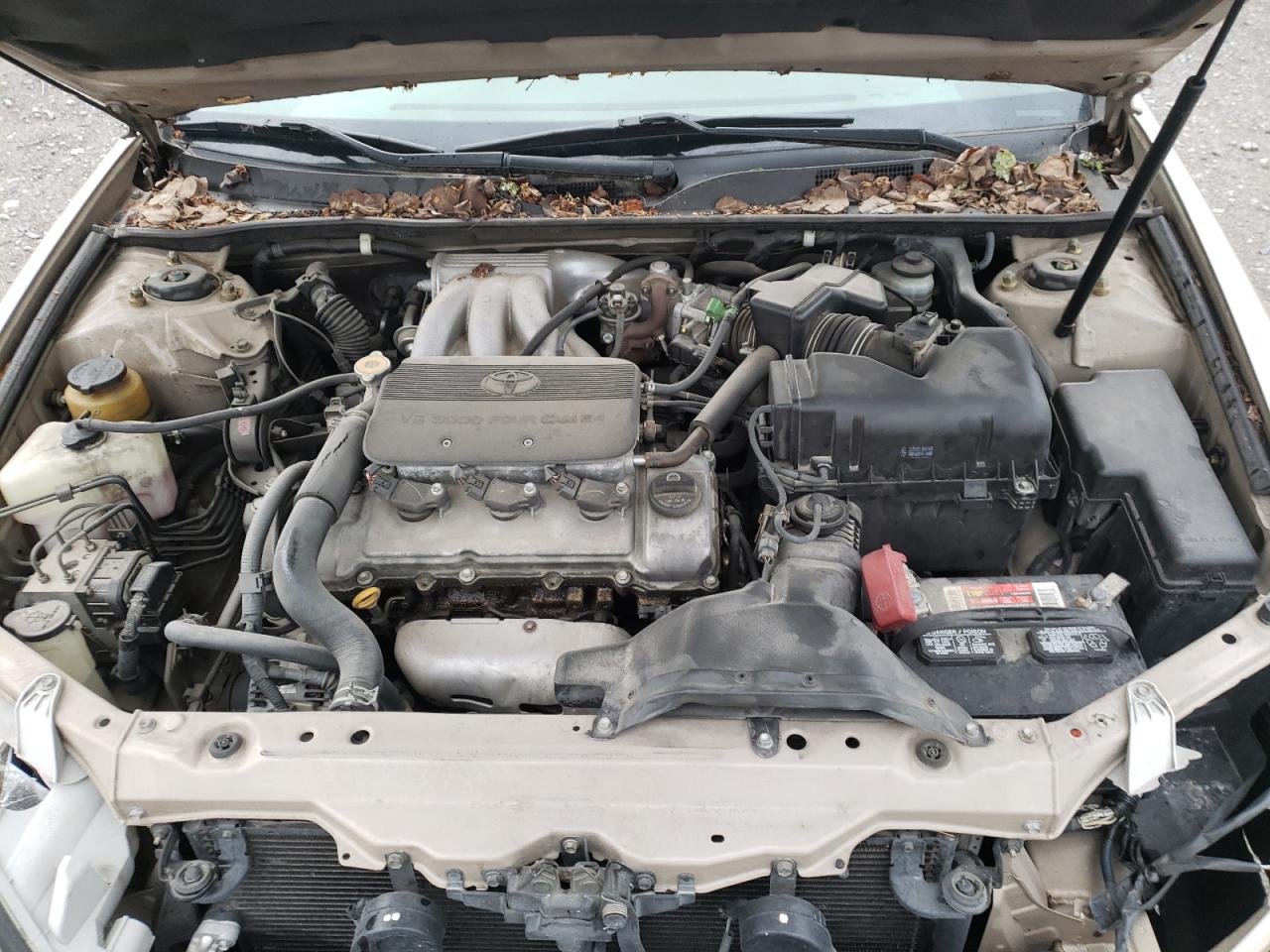 Photo 7 from auction – 2002 TOYOTA CAMRY LE with VIN 4T1BF32KX2U010307