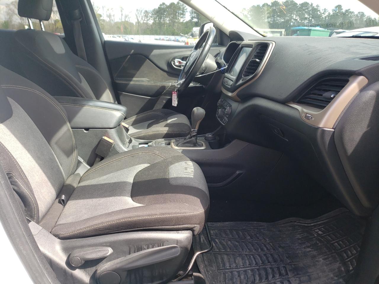 Photo 5 from auction – 2014 JEEP CHEROKEE L with VIN 1C4PJMCS2EW127885