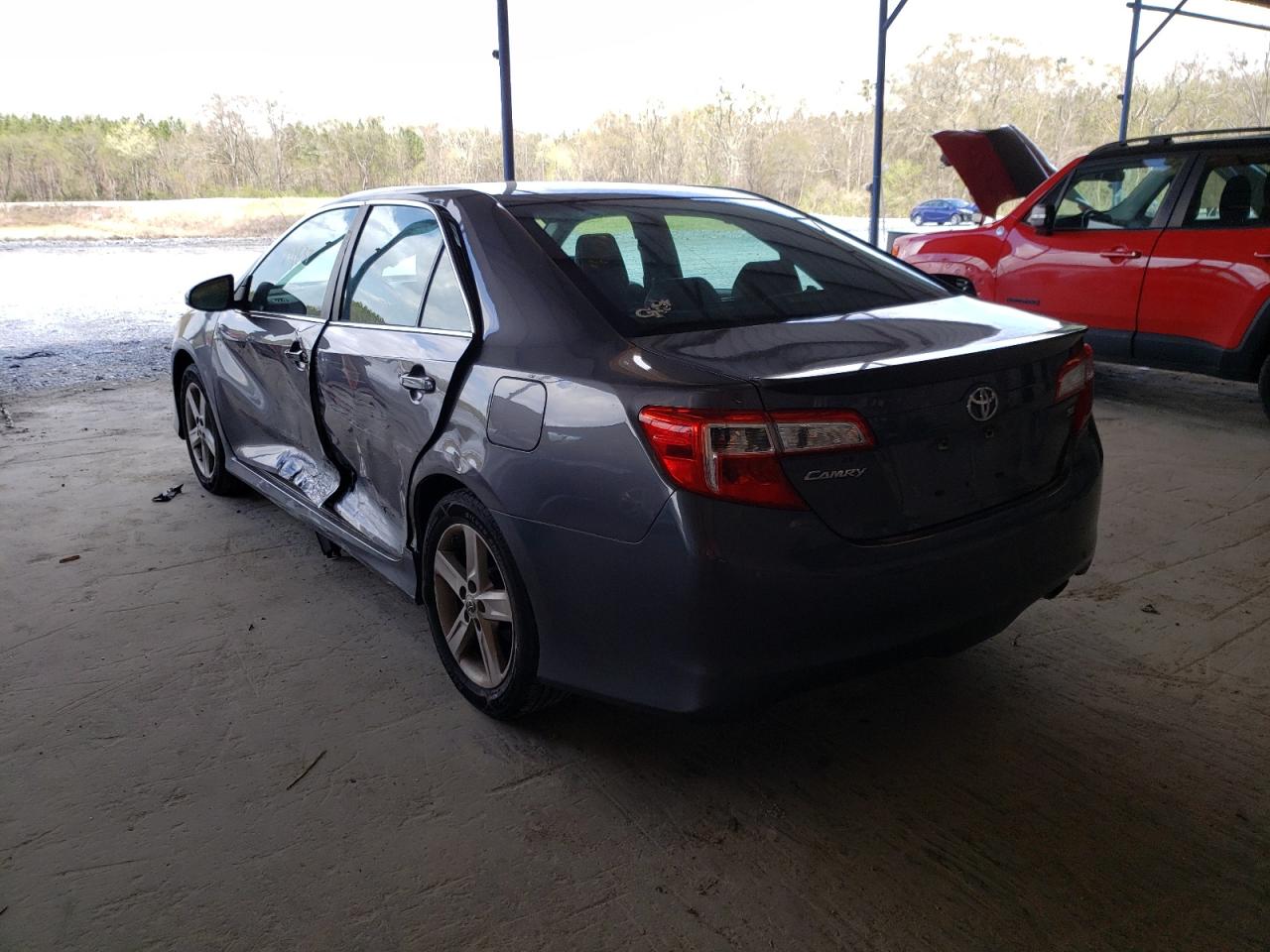 Photo 3 from auction – 2014 TOYOTA CAMRY L with VIN 4T1BF1FK6EU339055