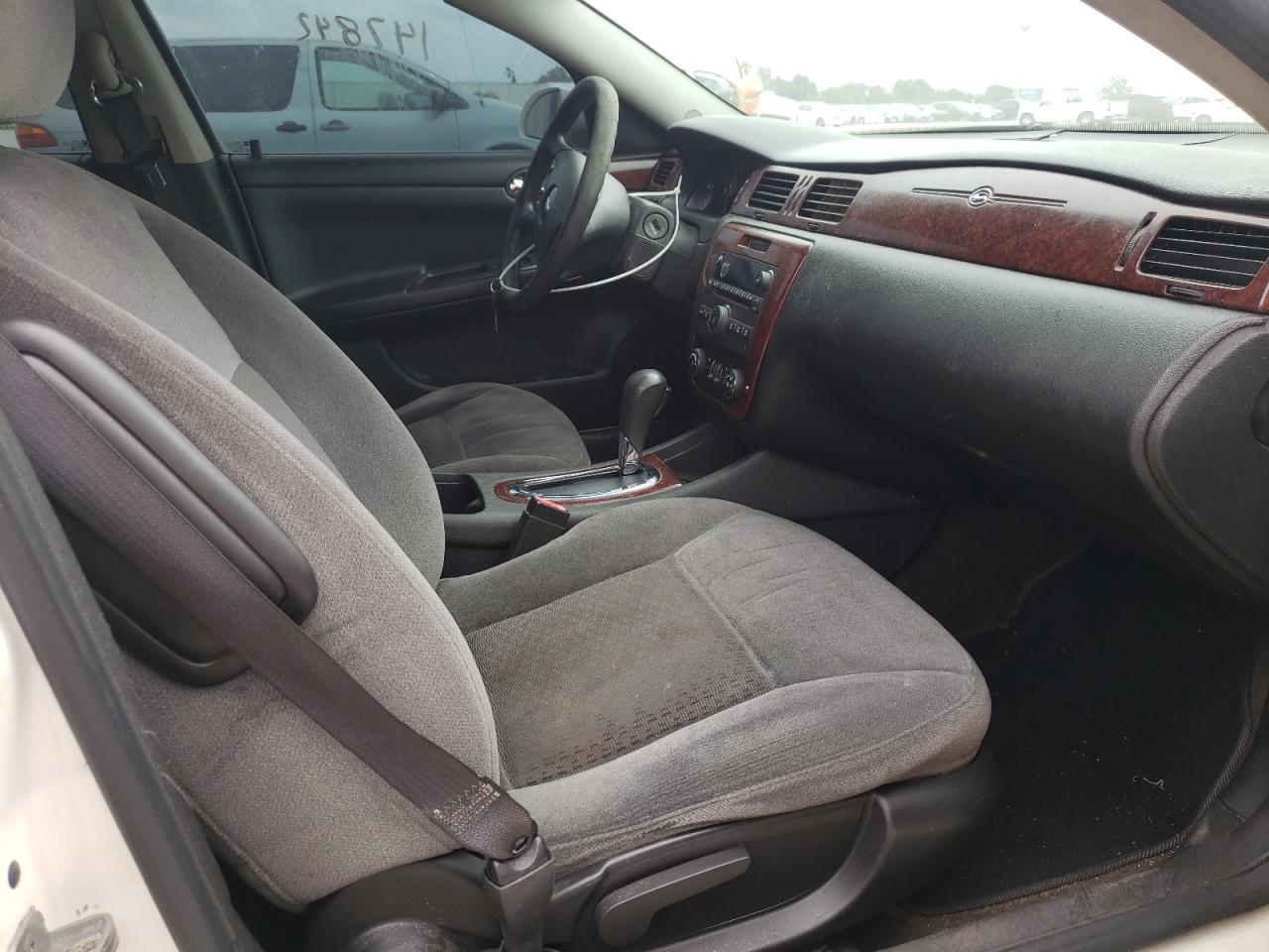 Photo 5 from auction – 2009 CHEVROLET IMPALA 1LT with VIN 2G1WT57K491110601