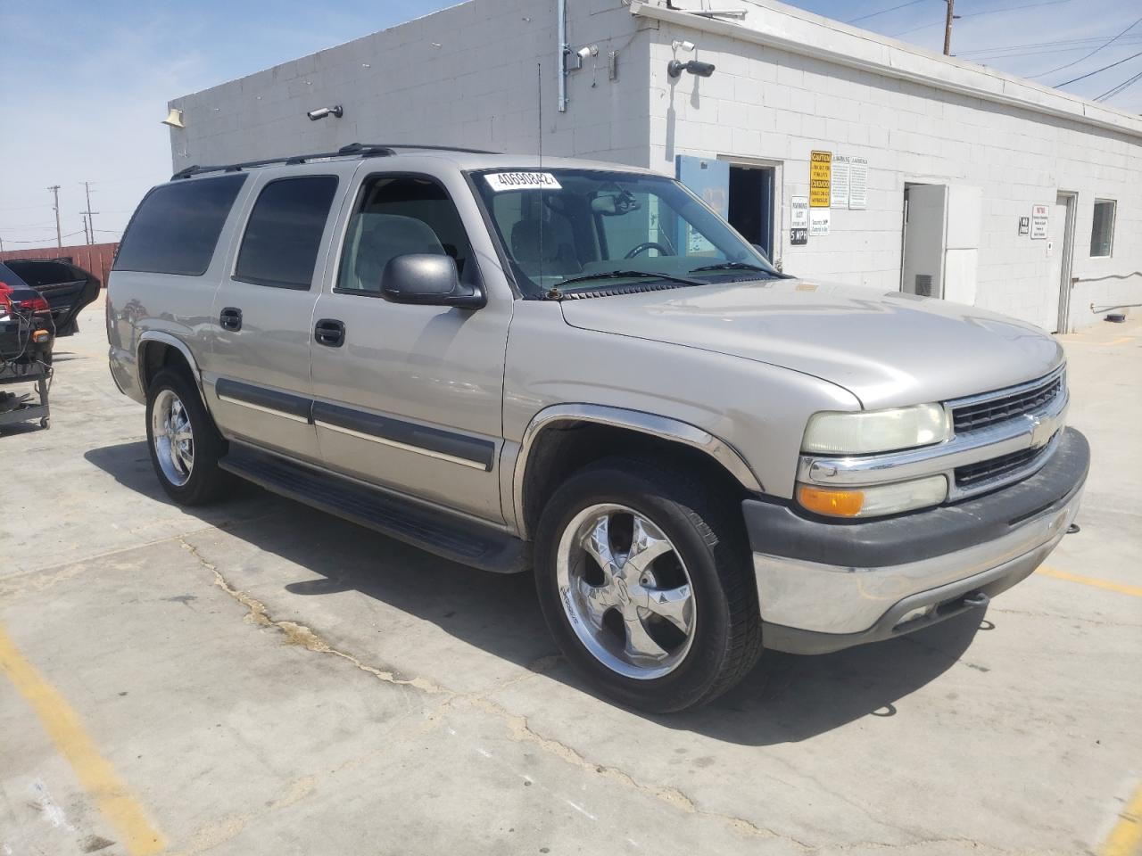 Photo 1 from auction – 2004 CHEVROLET SUBURBAN K with VIN 3GNFK16T64G107980