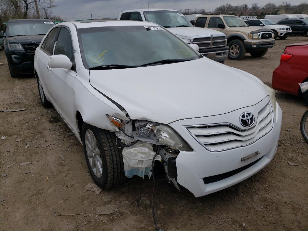 TOYOTA CAMRY BASE 2011 with VIN 4T1BF3EK1BU702905 - Photo from auction